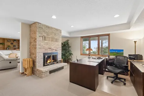 1807 Timberline Trail Minnetonka MN 55305