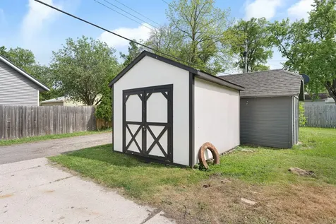 443 N Pine Avenue Owatonna MN 55060