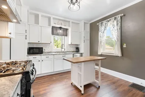 443 N Pine Avenue Owatonna MN 55060