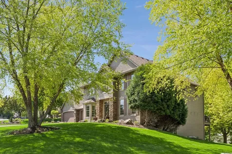 1981 Topaz Drive Chanhassen MN 55317