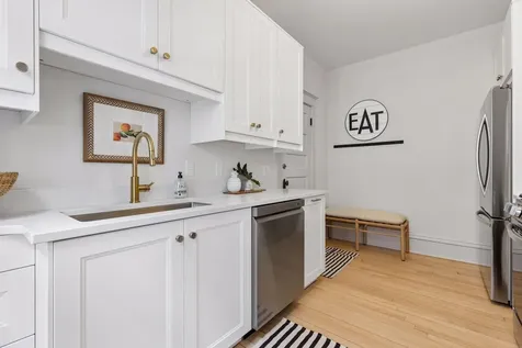 2441 Dupont Avenue S Minneapolis MN 55405