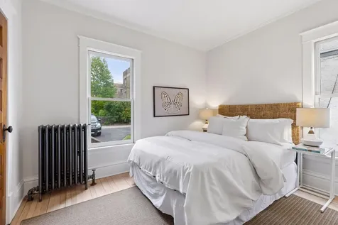 2441 Dupont Avenue S Minneapolis MN 55405