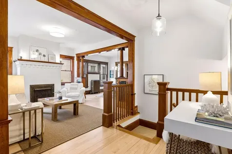 2441 Dupont Avenue S Minneapolis MN 55405