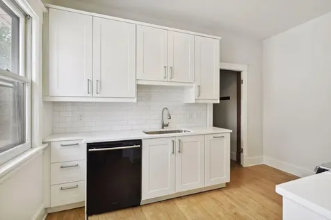 2441 Dupont Avenue S Minneapolis MN 55405