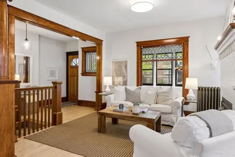 2441 Dupont Avenue S Minneapolis MN 55405