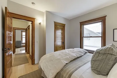 2441 Dupont Avenue S Minneapolis MN 55405