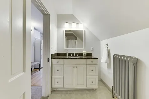 2441 Dupont Avenue S Minneapolis MN 55405