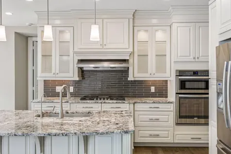 6 Cunningham Road North Oaks MN 55127