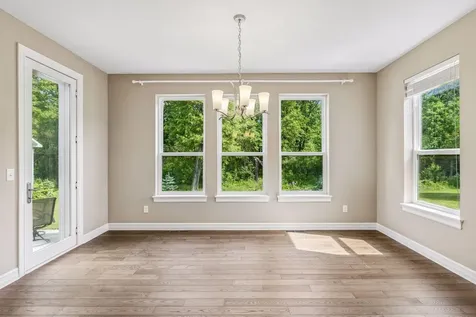 6 Cunningham Road North Oaks MN 55127