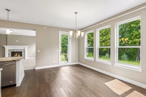 6 Cunningham Road North Oaks MN 55127