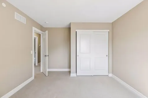 6 Cunningham Road North Oaks MN 55127