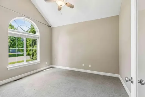 6 Cunningham Road North Oaks MN 55127