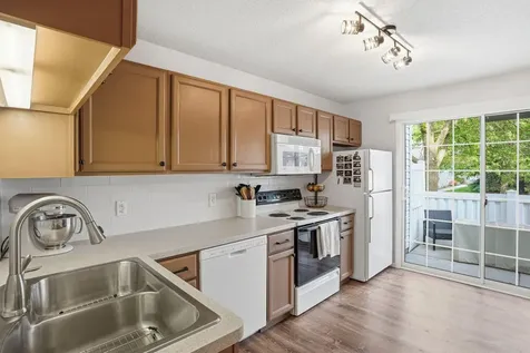 13229 Bush Lane Eden Prairie MN 55347