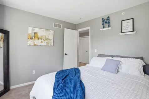 13229 Bush Lane Eden Prairie MN 55347