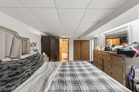 6607 46th Place N Crystal MN 55428