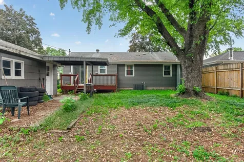 6607 46th Place N Crystal MN 55428