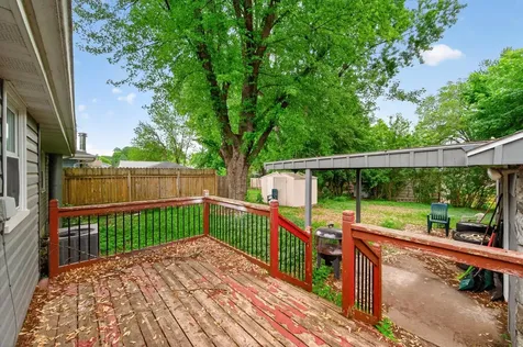 6607 46th Place N Crystal MN 55428