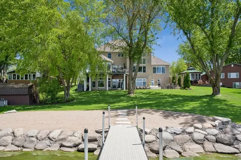 511 N Shore Drive Waverly MN 55390