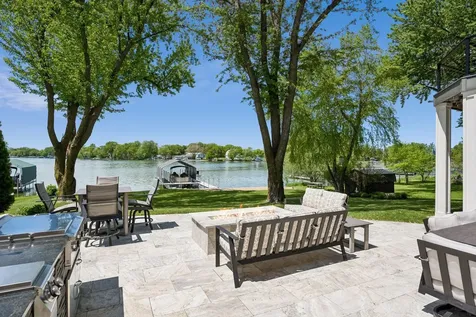 511 N Shore Drive Waverly MN 55390