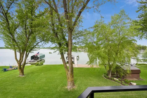 511 N Shore Drive Waverly MN 55390
