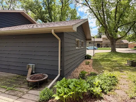 503 Washington Avenue Marshall MN 56258