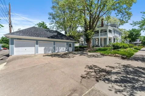 2320 Humboldt Avenue S Minneapolis MN 55405