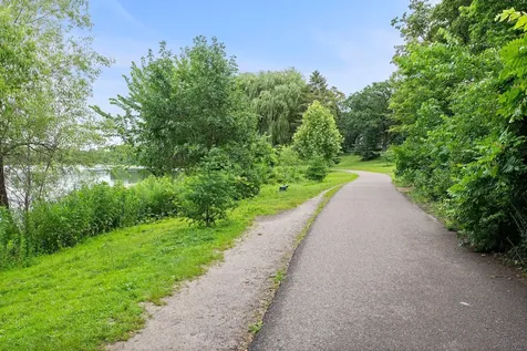 2320 Humboldt Avenue S Minneapolis MN 55405