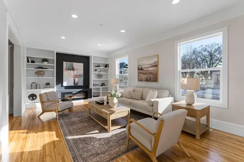 2320 Humboldt Avenue S Minneapolis MN 55405