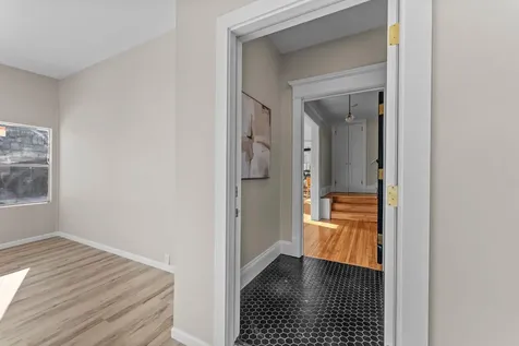 2320 Humboldt Avenue S Minneapolis MN 55405