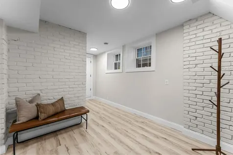 2320 Humboldt Avenue S Minneapolis MN 55405