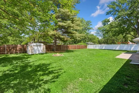 6 Mission Lane Bloomington MN 55420