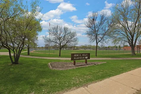 6 Mission Lane Bloomington MN 55420