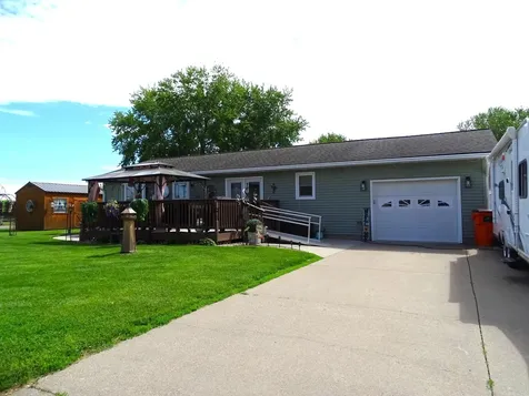 260 N Harrison Street Mondovi WI 54755