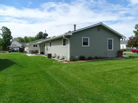 260 N Harrison Street Mondovi WI 54755