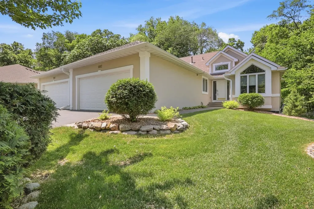 1887 Magnolia Lane N Plymouth MN 55441
