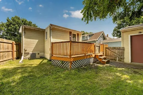 212 10 1/2 Street SE Rochester MN 55904