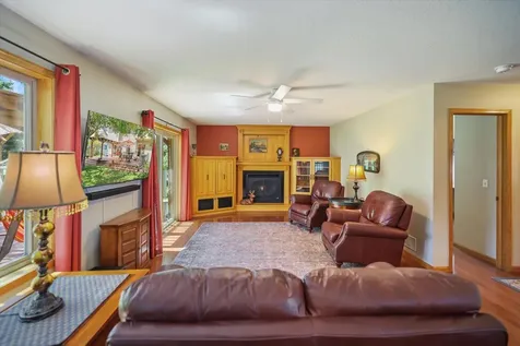 7101 91st Trail N Brooklyn Park MN 55445