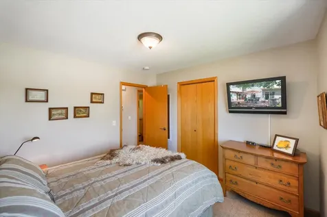 7101 91st Trail N Brooklyn Park MN 55445