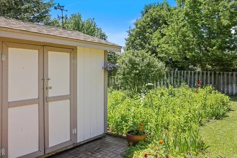 7101 91st Trail N Brooklyn Park MN 55445