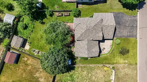 7101 91st Trail N Brooklyn Park MN 55445