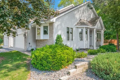 2602 Rivers Bluff Lane Anoka MN 55303