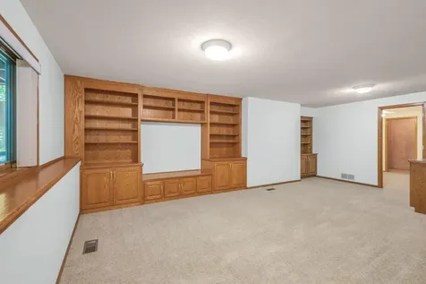2602 Rivers Bluff Lane Anoka MN 55303