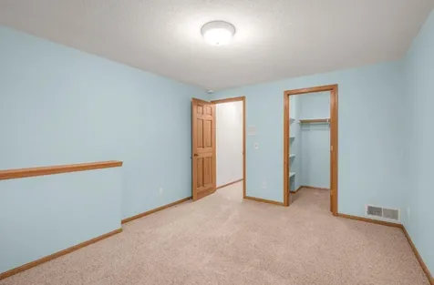 2602 Rivers Bluff Lane Anoka MN 55303