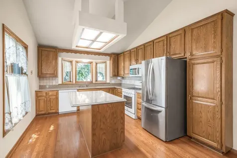 2602 Rivers Bluff Lane Anoka MN 55303