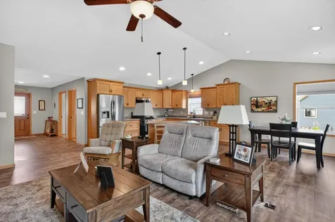 614 Dewberry Lane Alexandria MN 56308