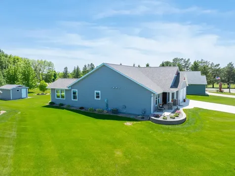 614 Dewberry Lane Alexandria MN 56308