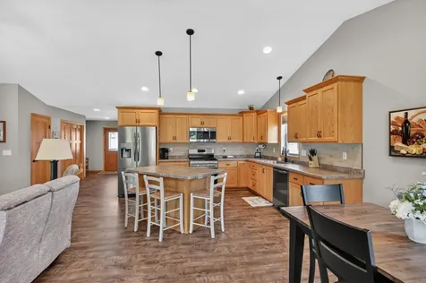 614 Dewberry Lane Alexandria MN 56308