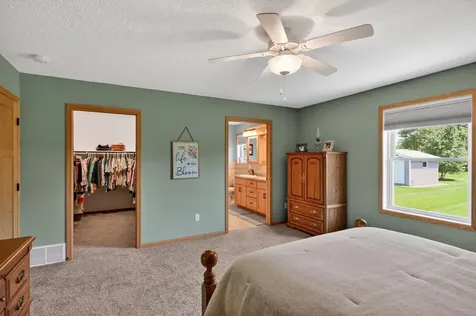614 Dewberry Lane Alexandria MN 56308