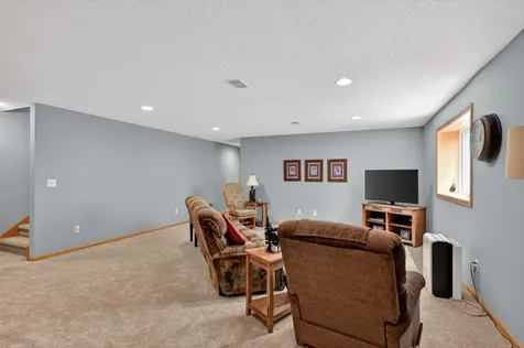 614 Dewberry Lane Alexandria MN 56308