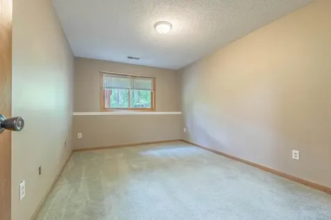 26275 136th Street NW Zimmerman MN 55398